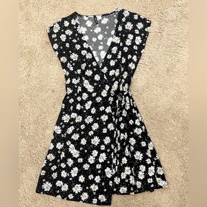 H&M Sunflower Dress S